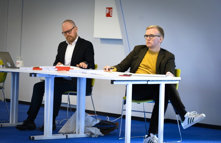 VG-redaktør Gard Steiro (til venstre) og journalist Markus Tobiassen i retten.