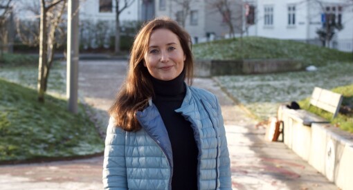 Monika (29) bor i Stavanger - har deltidsjobb som journalist i Lofoten