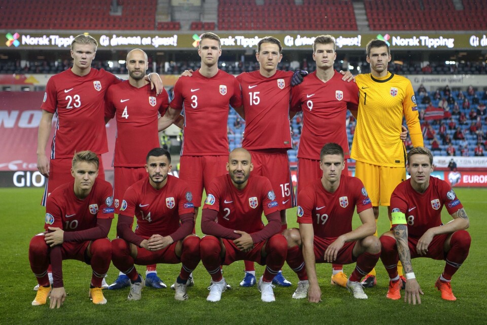 Det norske landslaget deltar ikke i neste års fotball-EM, etter at de tapte for Serbia torsdag kveld. Svært mange nordmenn så kampen direkte på TV 2.