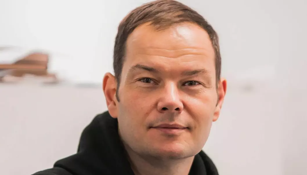 Jon Martin Larsen, høyskolelektor i journalistikk ved Høyskolen Kristiania, og tidligere ansvarlig redaktør i Akershus Amtstidende i avistegnerbyen Drøbak