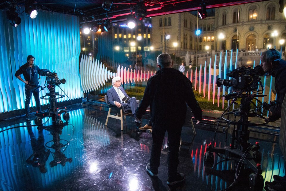 Programleder Ole Torp i stolen i NRKs valgstudio utenfor Stortinget i Oslo før stortingsvalget 2017. Programleder Ole Torp i stolen i NRKs valgstudio utenfor Stortinget i Oslo før stortingsvalget 2017.