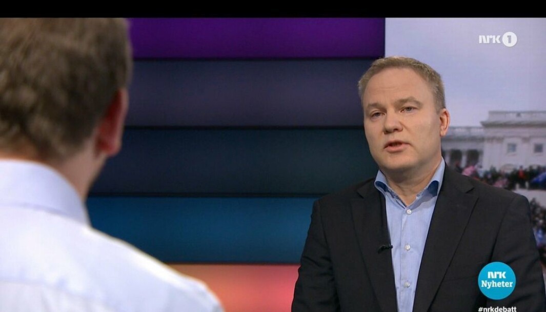 Helge Lurås stilte til Debatten mot Rødt-politiker Mimir Kristjansson. Helge Lurås stilte til Debatten mot Rødt-politiker Mimir Kristjansson.