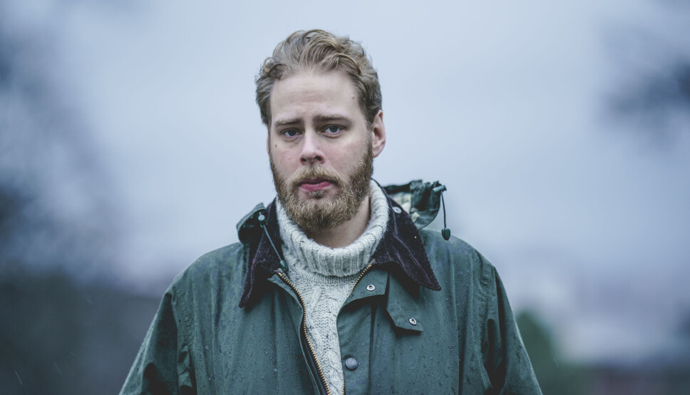 Dokumentarfilmskaper Henrik Evertsson må møte i retten i forbindelse med dokumentarserien «Estonia – funnet som endrer alt». Dokumentarfilmskaper Henrik Evertsson må møte i retten i forbindelse med dokumentarserien «Estonia – funnet som endrer alt».
