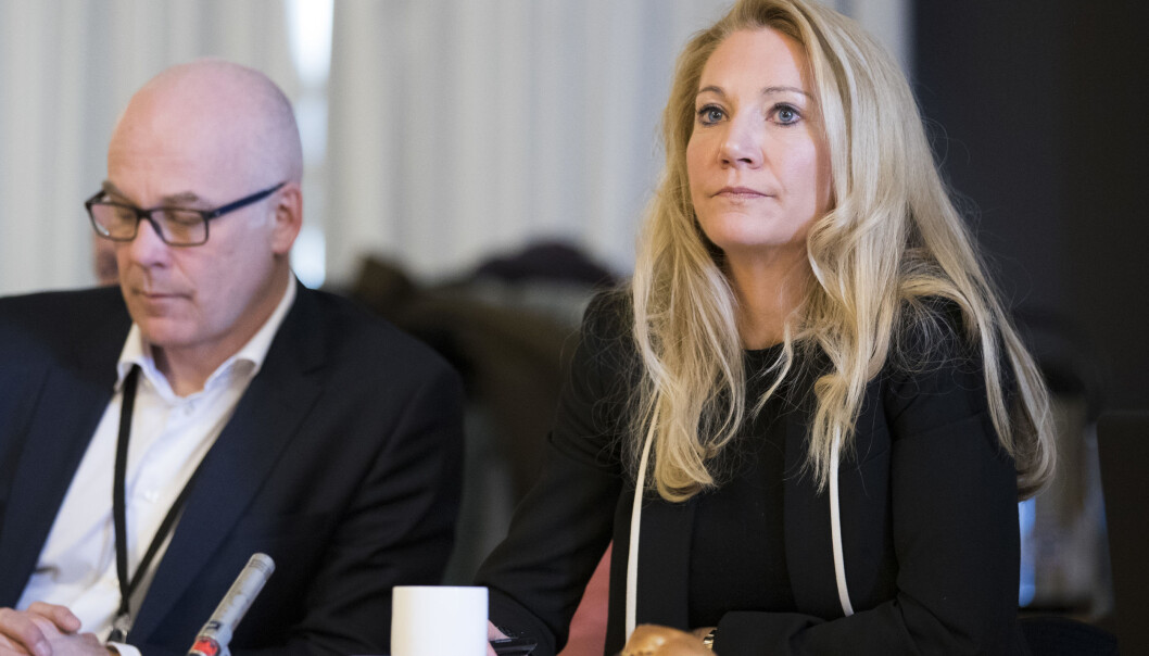 Kringkastingssjef Thor Gjermund Eriksen og rådsleder Julie Brodtkorb (H) under et møte i Kringkastingsrådet. Kringkastingssjef Thor Gjermund Eriksen og rådsleder Julie Brodtkorb (H) under et møte i Kringkastingsrådet.