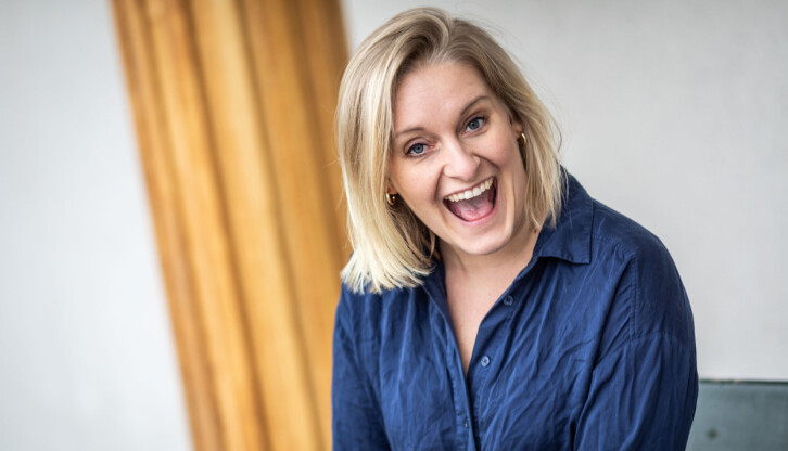Tuva Fellman går fra NRK for å bli programleder for Naked Attraction på Discovery+.