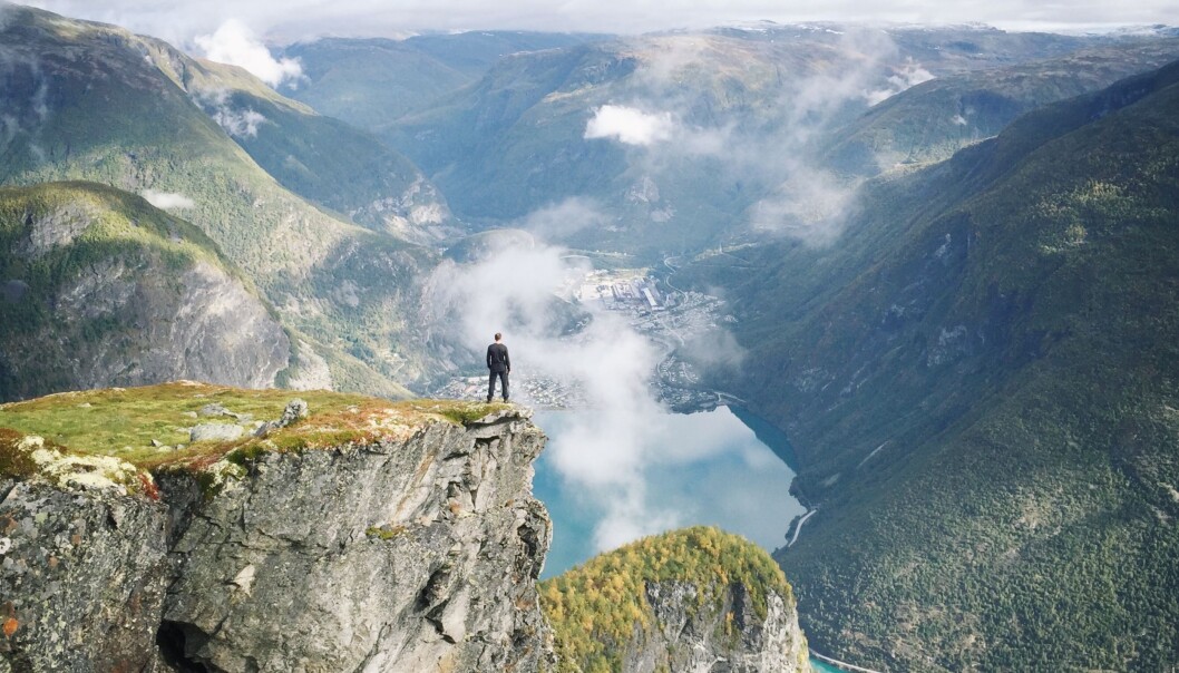 Photo of a hiker at Bøttejuv in Øvre Årdal Photo of a hiker at Bøttejuv in Øvre Årdal