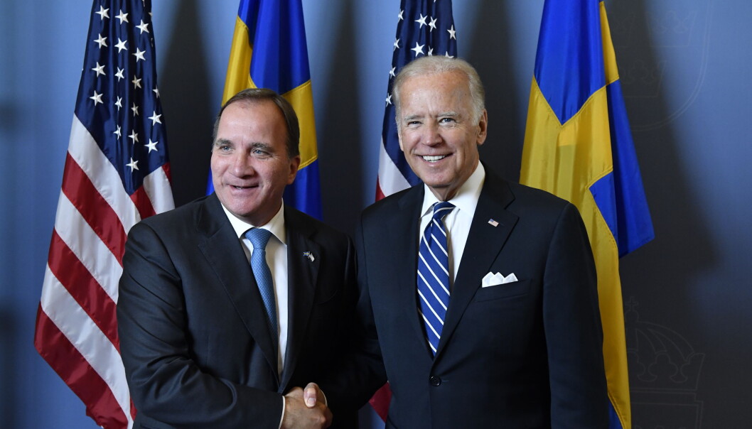 USA daværende visepresident Joe Biden (til høyre) besøker Sveriges statsminister Stefan Löfven i 2016. USA daværende visepresident Joe Biden (til høyre) besøker Sveriges statsminister Stefan Löfven i 2016.