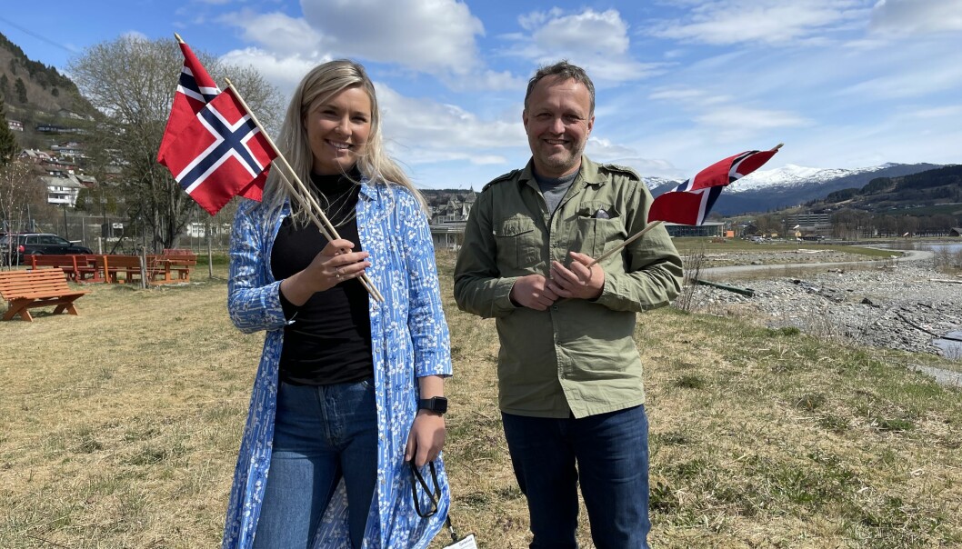 Avisa Hordaland-journalistene Ørjan Brattetveit og Marita Saue Hamre er noen av journalistene som skal jobbe på 17.mai.