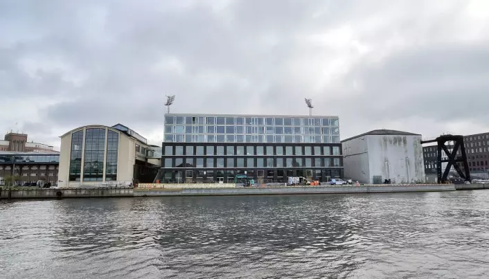 Her er NRKs nye lokalkontor i Fredrikstad, like ved både Fredrikstad stadion og Høgskolen i Østfold.