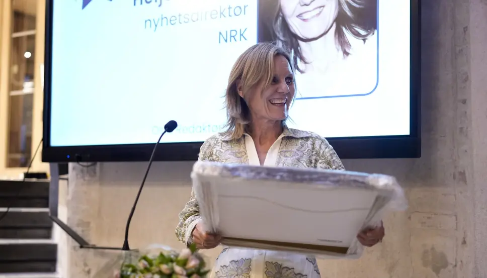 Nyhetsredaktør i NRK, Helje Solberg, får prisen «Årets redaktør» Nyhetsredaktør i NRK, Helje Solberg, får prisen «Årets redaktør»
