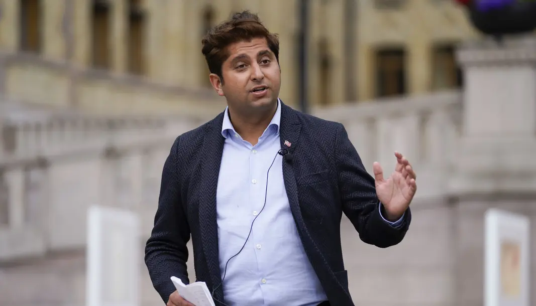 Frps Himanshu Gulati har nominert Are Søberg til Fritt Ord-prisen. Frps Himanshu Gulati har nominert Are Søberg til Fritt Ord-prisen.