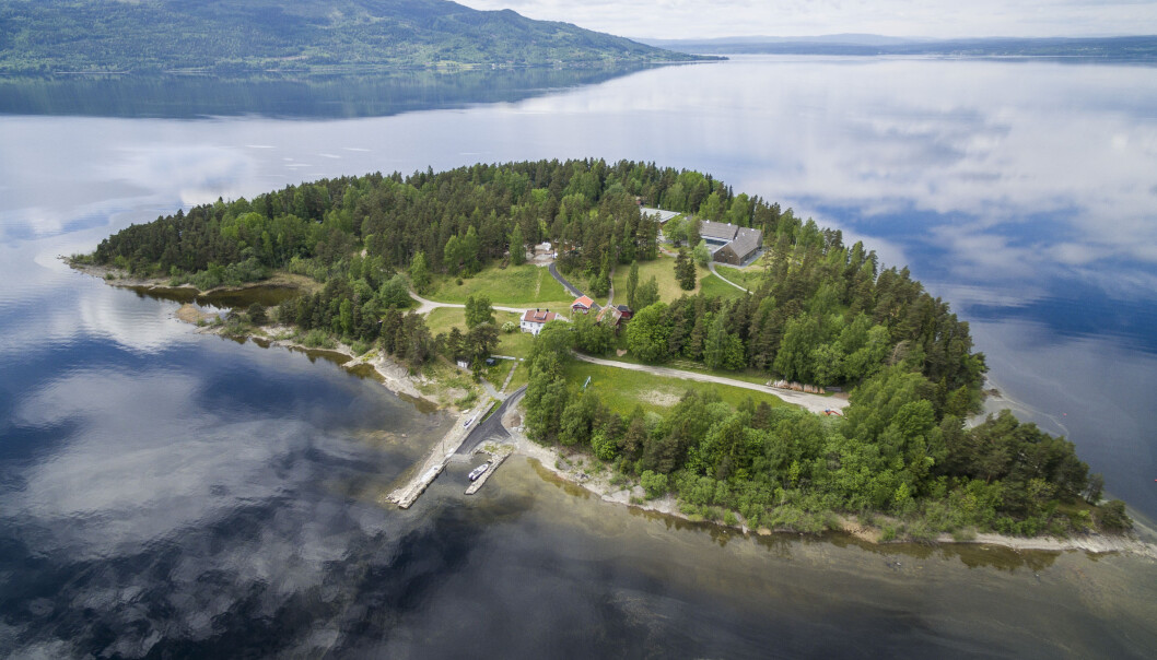 AUFs sommerleir Utøya i Tyrifjorden. AUFs sommerleir Utøya i Tyrifjorden.