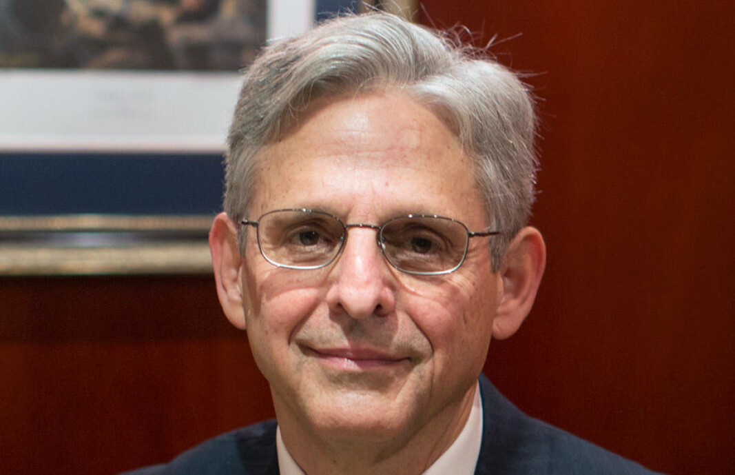 Merrick Garland lovet i juni at justisdepartementet vil gå bort fra sin mangeårige praksis. Merrick Garland lovet i juni at justisdepartementet vil gå bort fra sin mangeårige praksis.
