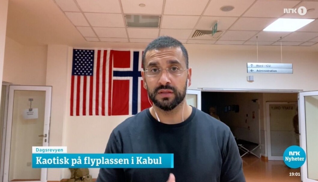NRK-korrespondent Yama Wolasmal er nå evakuert til den militære delen av flyplassen i Kabul. NRK-korrespondent Yama Wolasmal er nå evakuert til den militære delen av flyplassen i Kabul.