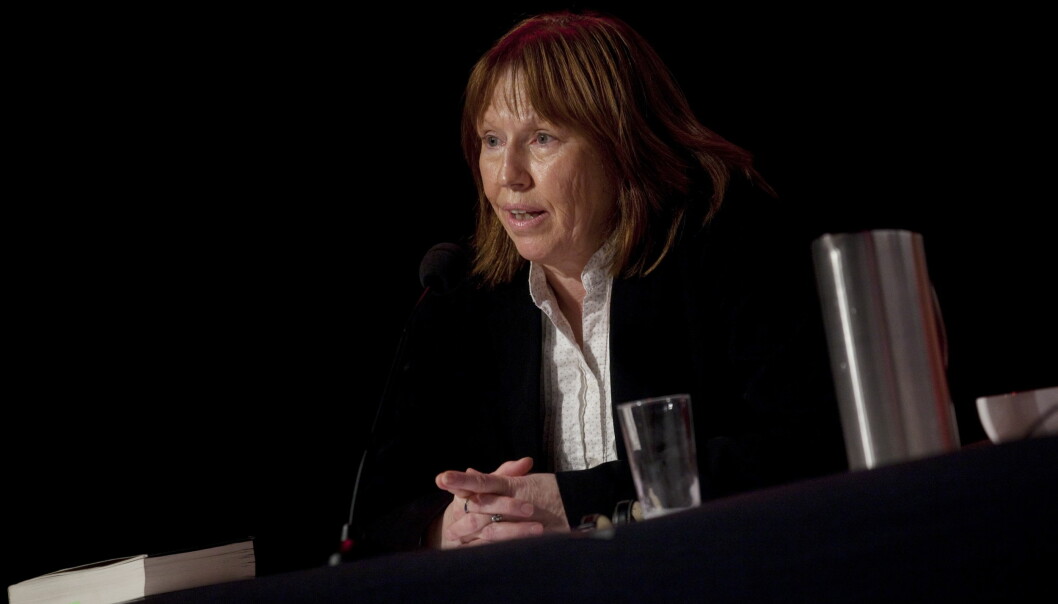 Elisabeth Eide avbildet under en debatt på Litteraturhuset i Oslo i 2011.