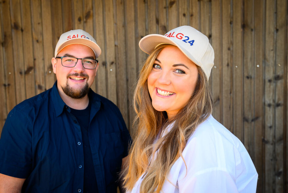 Ansvarlig redaktør Erik Waatland og journalist Elisabeth Gulbrandsen i SALG24. Ansvarlig redaktør Erik Waatland og journalist Elisabeth Gulbrandsen i SALG24.
