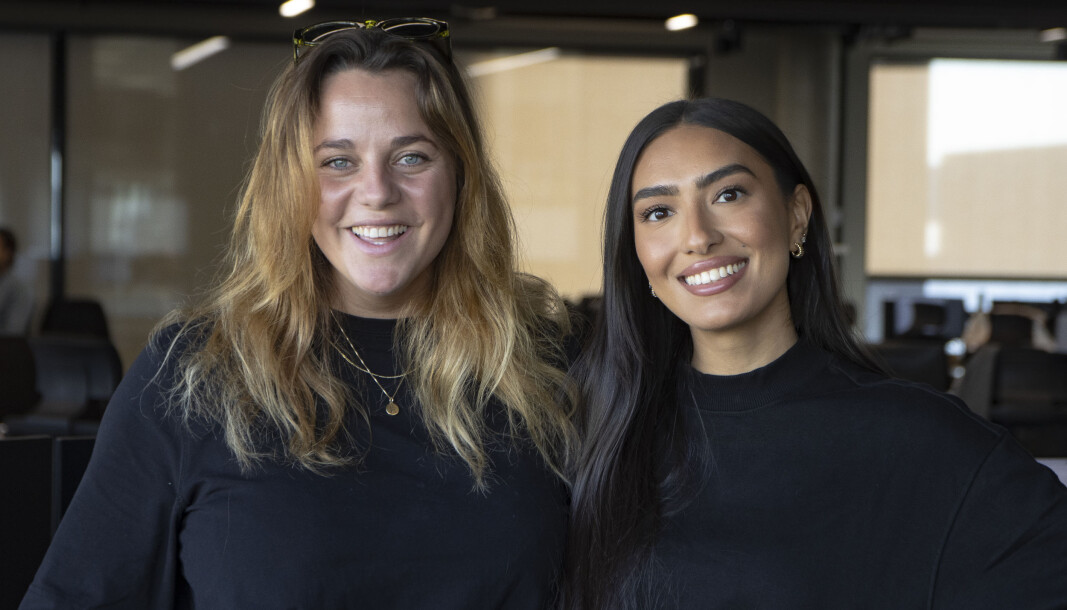 P4-gruppen har ansatt Ellen Befring Thomassen (til venstre) og Yasmin Mehmood i P5 og NRJ. P4-gruppen har ansatt Ellen Befring Thomassen (til venstre) og Yasmin Mehmood i P5 og NRJ.