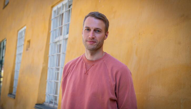 Journalist Lars Kristian Øverland står bak den nye norske podkasten «En Mørk Historie».