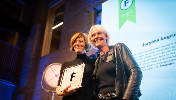 Her fra da Sykepleien, ved Monica Hilsen og redaktør Anne Hafstad tok Fagpressens forsidepris.