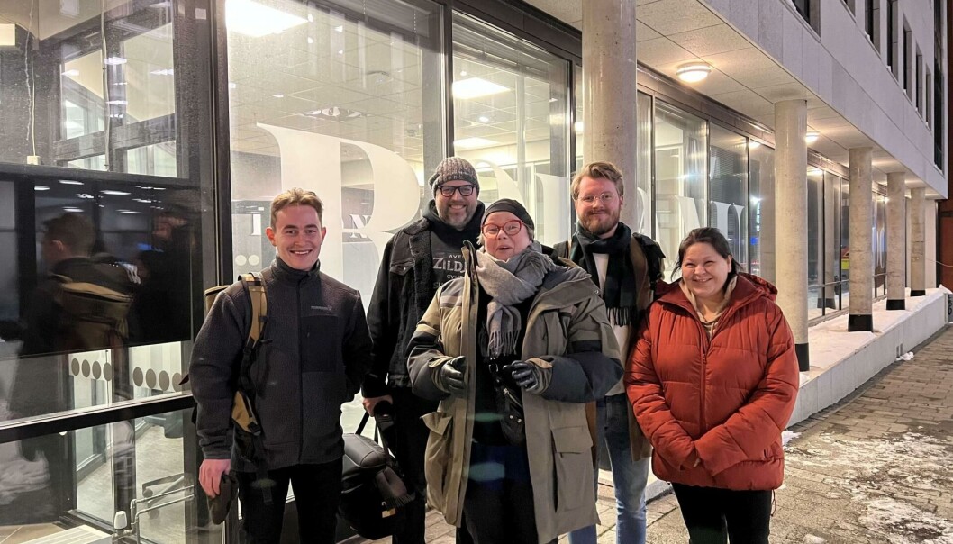 NordSalten Avis består av journalist Anders Stensland Olsen, journalist Bjørn Anders Nymoen, journalist Ann-Cathrin Braseth, redaktør Johannes Sandberg, og kontormedarbeider Magda Knutsen. NordSalten Avis består av journalist Anders Stensland Olsen, journalist Bjørn Anders Nymoen, journalist Ann-Cathrin Braseth, redaktør Johannes Sandberg, og kontormedarbeider Magda Knutsen.