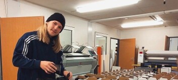 Kristian solgte parfyme for over en halv million: – Mailene renner inn fra forskjellige distributører