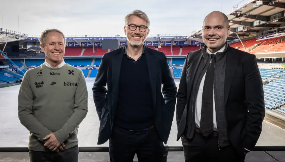 Fra venstre: Pål Bjerketvedt, generalsekretær i Norges Fotballforbund, Olav T. Sandnes, sjefredaktør og administrerende direktør i TV 2 og Anders Møller Opdahl, konsernsjef i Amedia. Fra venstre: Pål Bjerketvedt, generalsekretær i Norges Fotballforbund, Olav T. Sandnes, sjefredaktør og administrerende direktør i TV 2 og Anders Møller Opdahl, konsernsjef i Amedia.