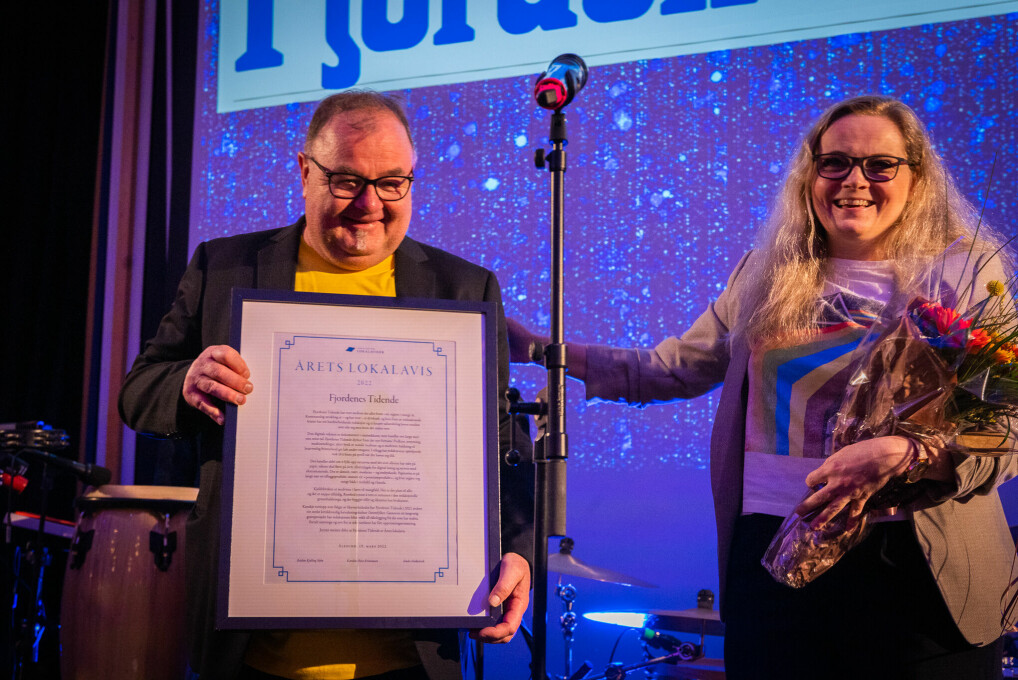 Fjordenes Tidende vant prisen for årets lokalavis under LLA 2022