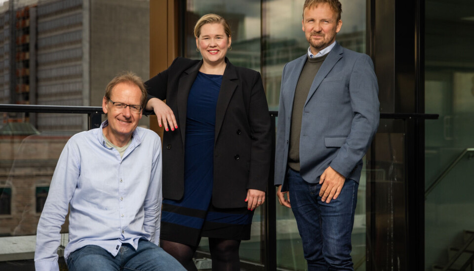 Fra venstre styreleder Ove Grønnevik i Bydelsavisene Bergen, konserndirektør Marte Ingul i Amedia og direktør for mediehus i Amedia, Morten Nilsen. Fra venstre styreleder Ove Grønnevik i Bydelsavisene Bergen, konserndirektør Marte Ingul i Amedia og direktør for mediehus i Amedia, Morten Nilsen.