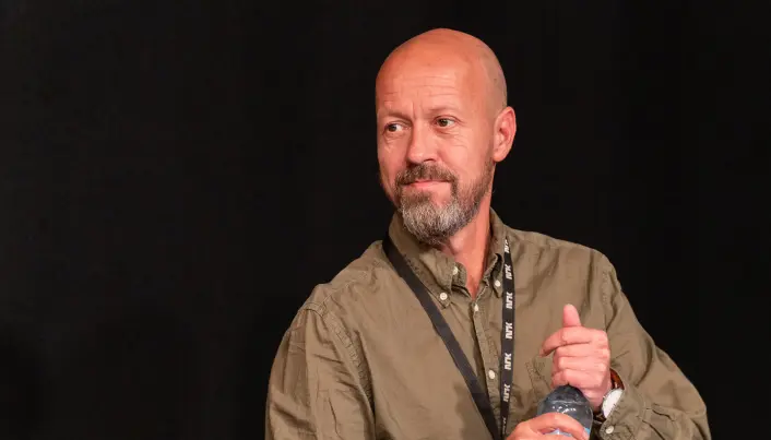 Etikkredaktør i NRK, Per Arne Kalbakk. Etikkredaktør i NRK, Per Arne Kalbakk.