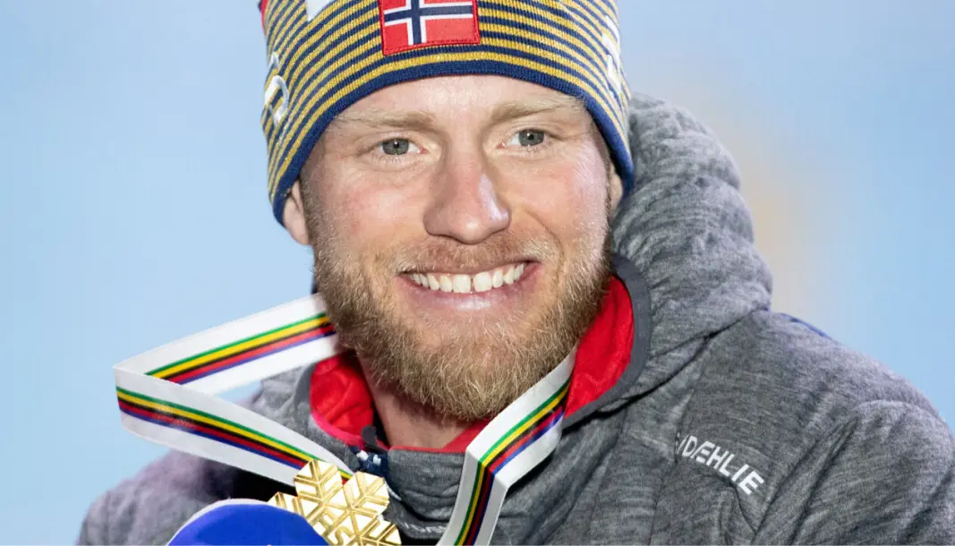 Martin Johnsrud Sundby skal øse av sin ski-kunnskap for Viaplay den kommende sesongen. Martin Johnsrud Sundby skal øse av sin ski-kunnskap for Viaplay den kommende sesongen.