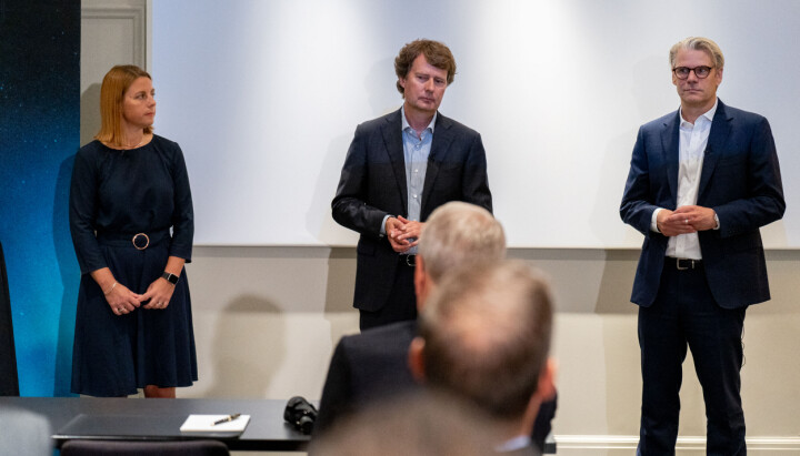 tidligere CFO Hege Aasen Veiseth, konsernsjef Per Axel Koch og Stampen-direktør Johan Hansson. tidligere CFO Hege Aasen Veiseth, konsernsjef Per Axel Koch og Stampen-direktør Johan Hansson.