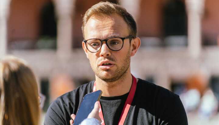 Journalist i Avisa Oslo, Eirik Løkkemoen Bjerklund reagerer på at Ruter bruker åtte uker på å publisere journalene.