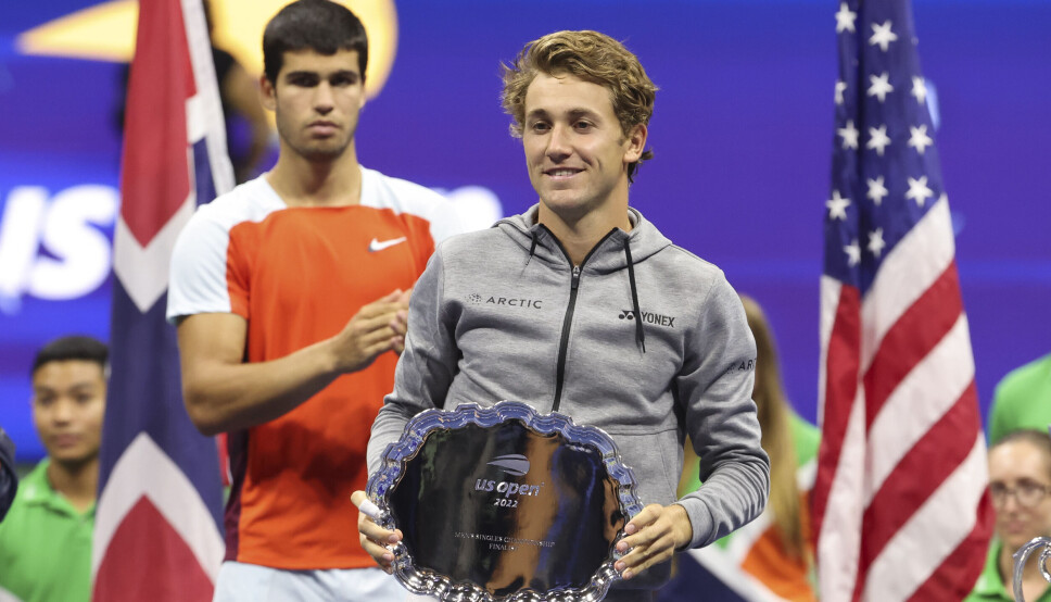 Casper Ruud ble slått i nattens US Open-finale, som samlet på det meste 240.000 norske seere. Casper Ruud ble slått i nattens US Open-finale, som samlet på det meste 240.000 norske seere.
