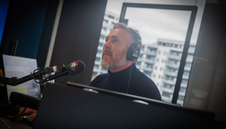 Michael Andreassen har lenge vært programleder i P4s Radiofrokost.