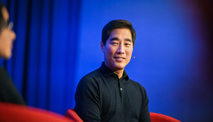NRK-programleder Fredrik Solvang