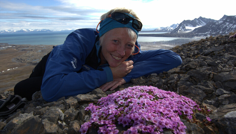 Kari Toft avbildet i forbindelse med et Ut i naturen-program på Svalbard i 2012.
