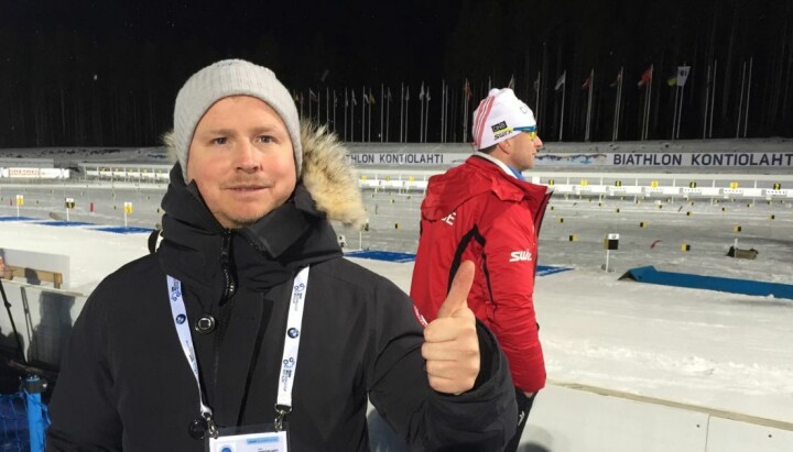 Sturla Johannessen står foran et biathlon-løp. Forlater nå TV 2 etter 22 år.