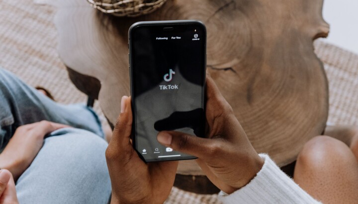 Illustrasjonsbilde av Tiktok-bruk. Illustrasjonsbilde av Tiktok-bruk.