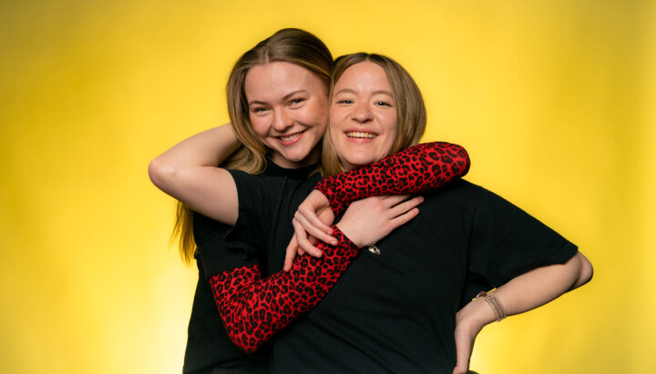 Programledere Jonna Dunfjeld-Mølnvik fra Snåsa og Nelly Engström 25 fra Vilhelmina.