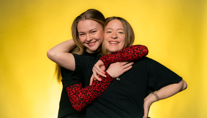 Programledere Jonna Dunfjeld-Mølnvik fra Snåsa og Nelly Engström fra Vilhelmina. Programledere Jonna Dunfjeld-Mølnvik fra Snåsa og Nelly Engström 25 fra Vilhelmina.