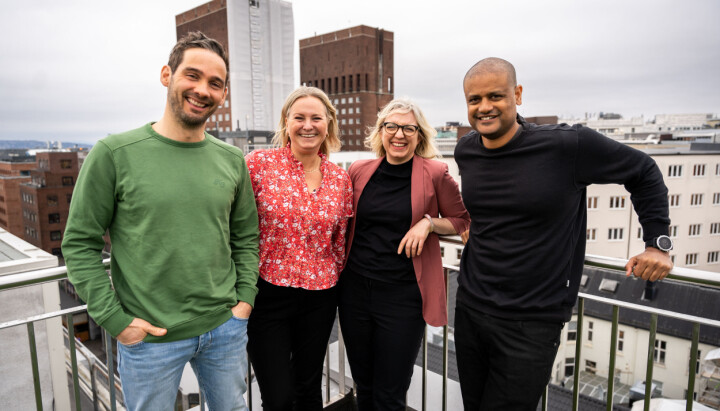 Shifter går rett inn i den nye nisjeenheten. Her ved redaktør Per-Ivar Nikolaisen, kommersiell leder Aslaug Syvertsen, styreleder Sarah Sørheim og daglig leder Lucas Weldeghebriel.
