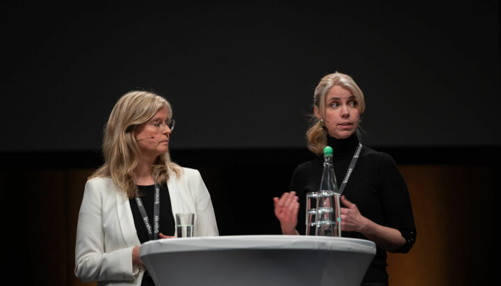 Karianne Solbrække, TV 2, sammen med Alexandra Beverfjord, Dagbladet. Under redaktørdebatten under SKUP 2023.