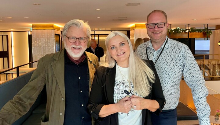 Per Christian Magnus, leder for SUJO, Senterpartiets mediepolitiske talsperson, Åslaug Sem-Jacobsen og generalsekretær i LLA, Tomas Bruvik. Per Christian Magnus, leder for SUJO, Senterpartiets mediepolitiske talsperson, Åslaug Sem-Jacobsen og generalsekretær i LLA, Tomas Bruvik.
