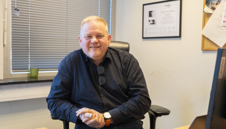 Ståle Melhus feirer 25 år jubileum som ansvarlig redaktør i Fanaposten. Ståle Melhus feirer 25 år jubileum som ansvarlig redaktør i Fantaposten.