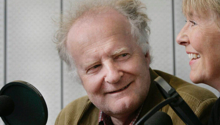 Jan Birger Arentz avbildet sammen med medprogramleder Rikke Eckhoff (til høyre) i Sånn er livet på P2 i 2007. Jan Birger Arentz og Rikke Eckhoff, programledere i Sånn er livet på P2.