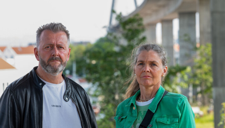 Journalist Hans Petter Aass, og kriminalanalytiker Siri Stedje er sentrale i den nye TV 2-serien om drapet på Tina Jørgensen.