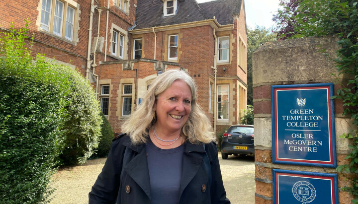 Ingeborg Rangul avbildet foran Reuters Institute for Journalism i Oxford, der hun skal studere neste år.. Ingeborg Rangul avbildet foran Reuters Institute for Journalism.