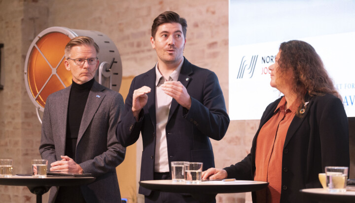 Mediepolitiske talsperson Tage Pettersen (H), Grunde Almeland (V) og Kathy Lie (SV).