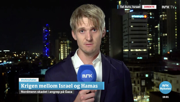 NRKs Afrika-korrespondent Vegard Tjørhom er nå plass i Israel. Her er han på direkten på mandagens Dagsrevyen. NRKs Afrika-korrespondent Vegard Tjørhom er nå plass i Israel. Her er han på direkten på mandagens Dagsrevyen.
