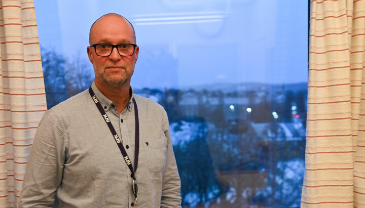 Erik Skarrud, rådssekretær i Kringkastingsrådet i NRK. Ved utsikten han har fra sitt kontor på Marienlyst.